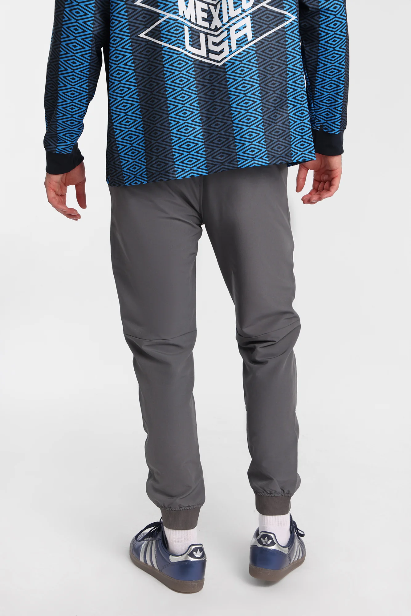 Traveler Joggers - Image 11