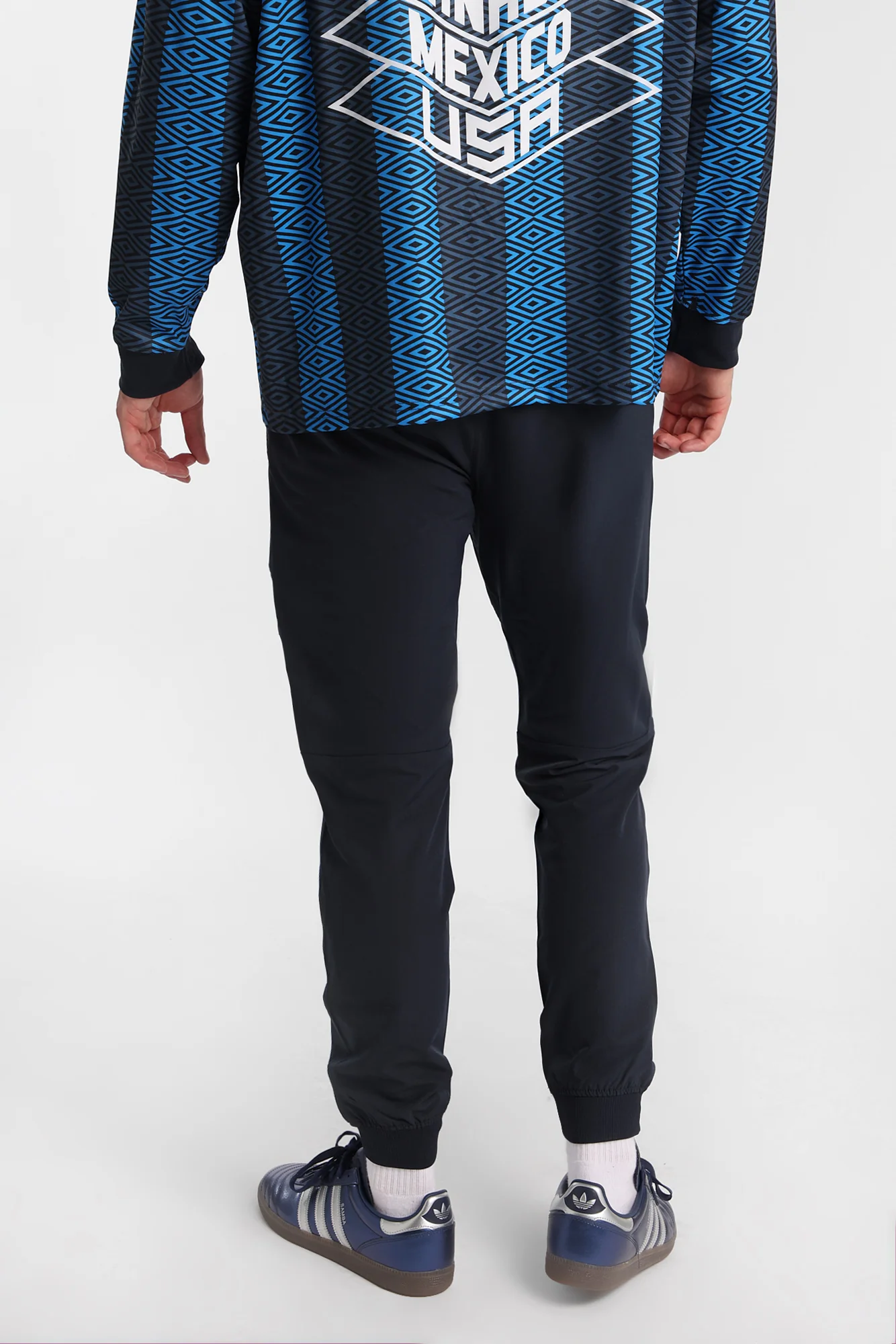 Traveler Joggers - Image 19