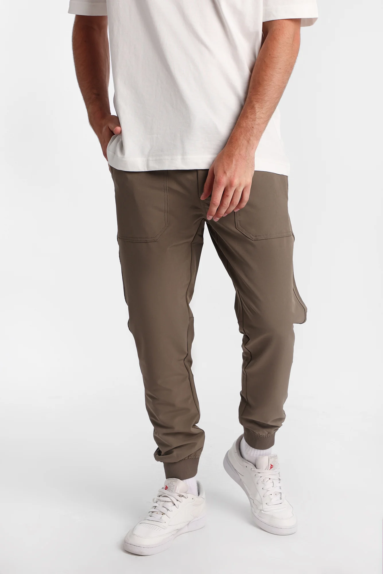 Traveler Joggers - Image 21