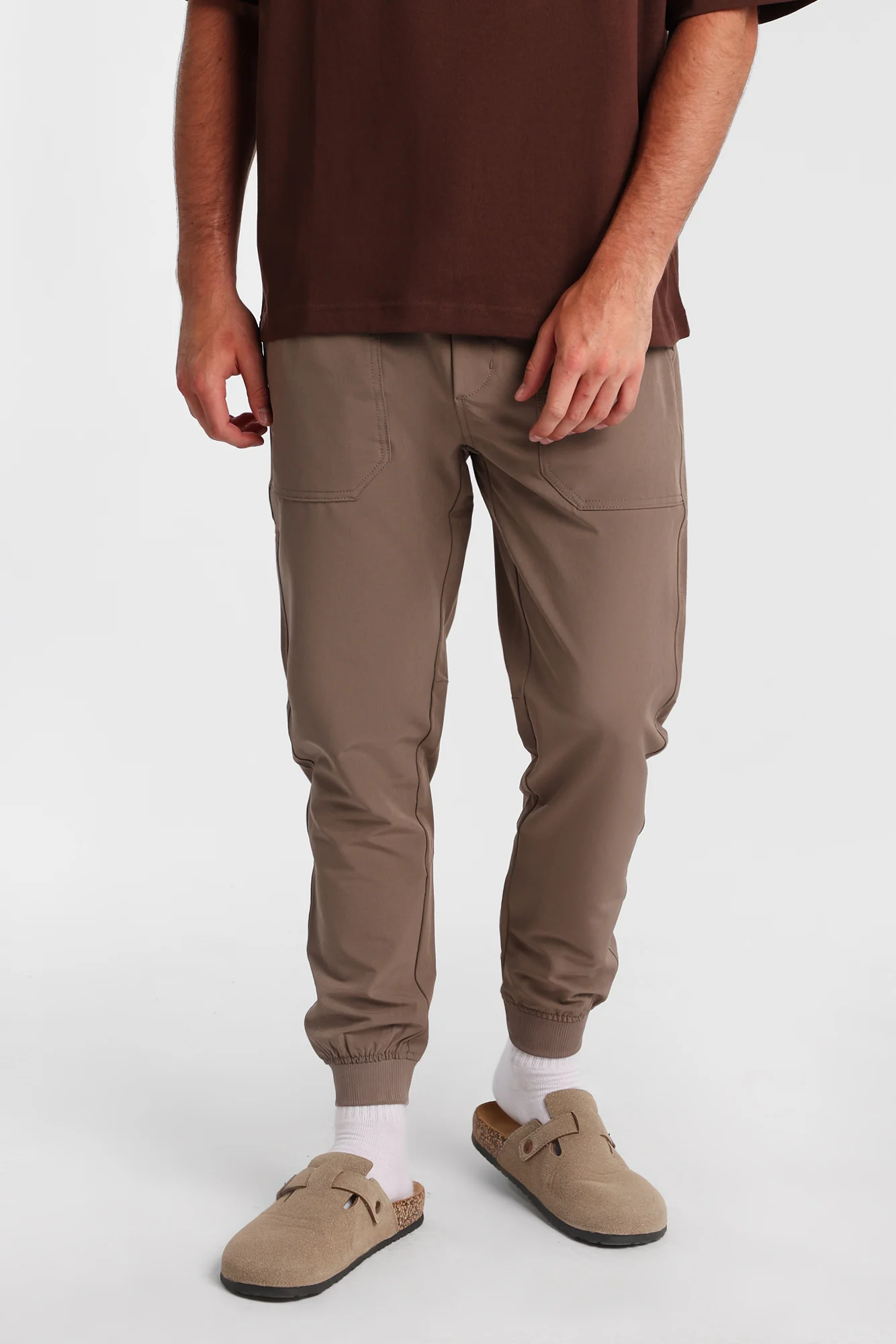 Traveler Joggers - Image 25