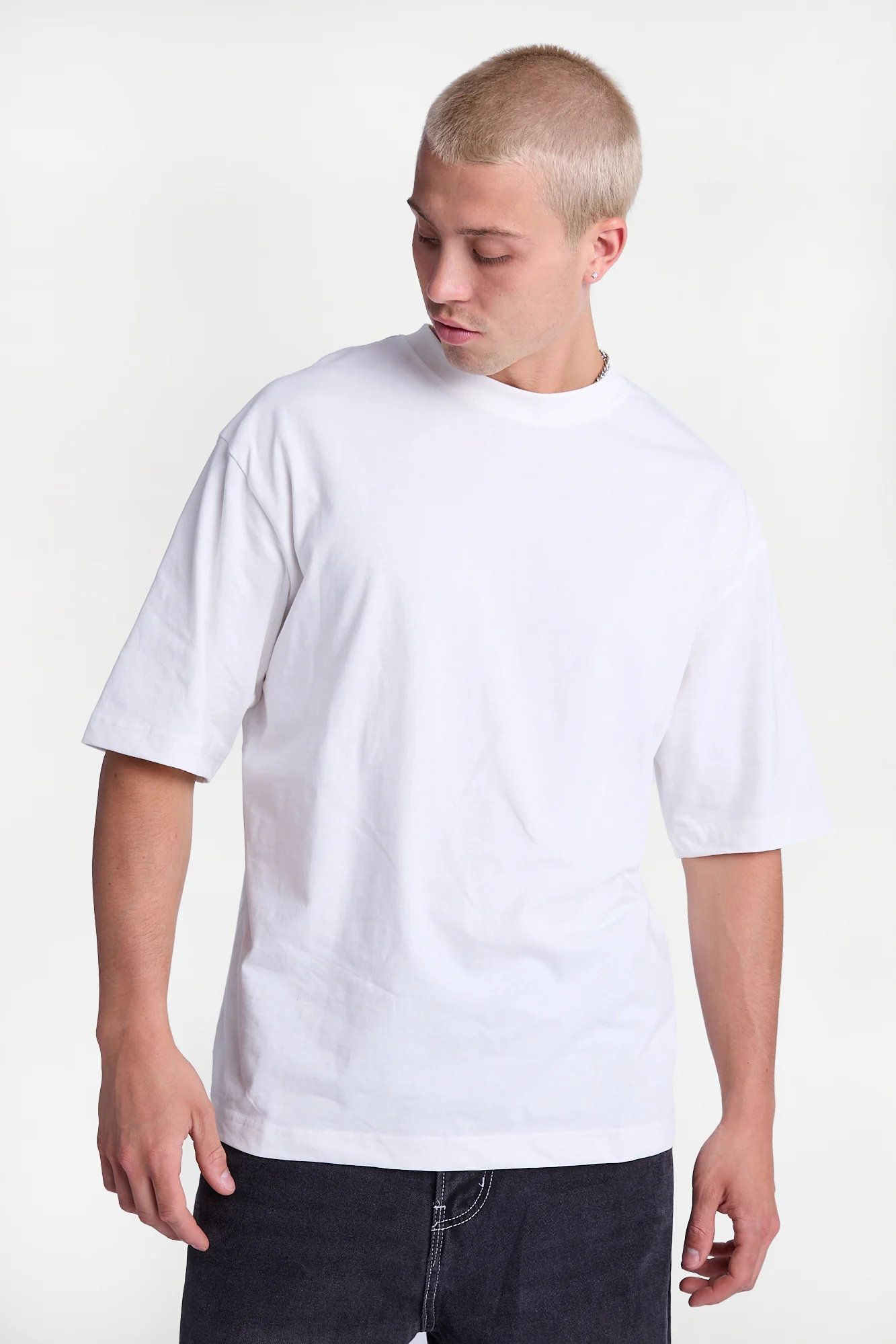 North Western Premium Crew Neck Oversized Tee - Image 10
