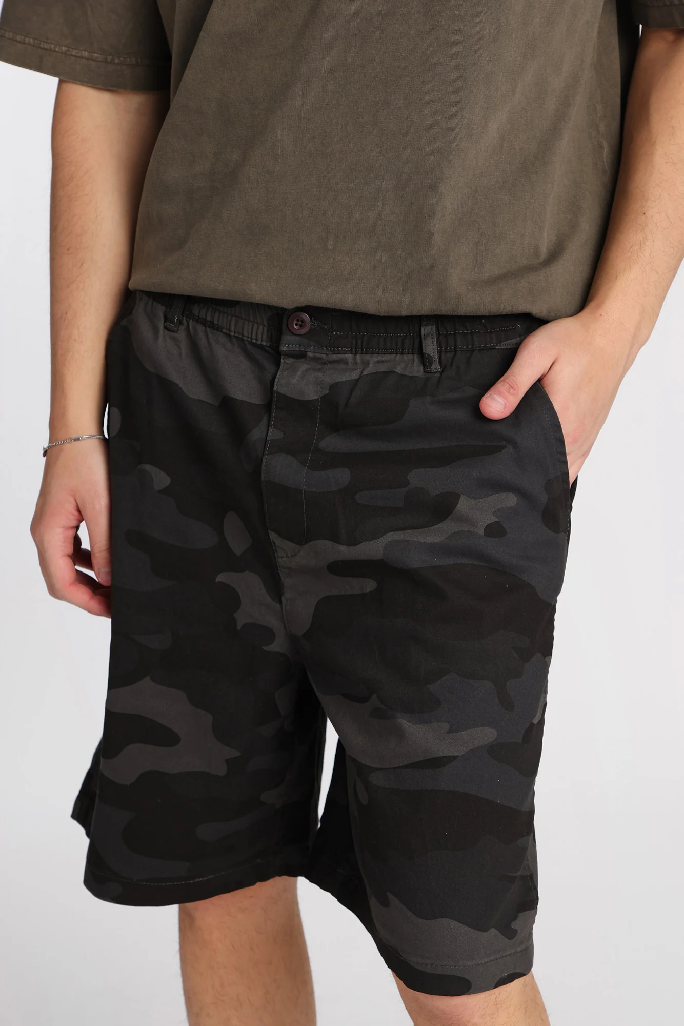 Loose Twill Shorts - Image 3