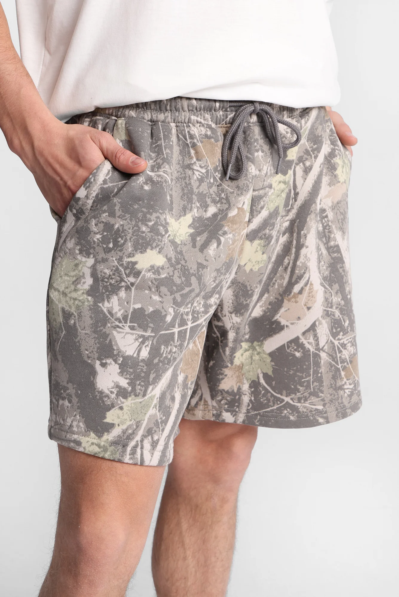 North Western Tree Camouflage Fleece Shorts - Image 6