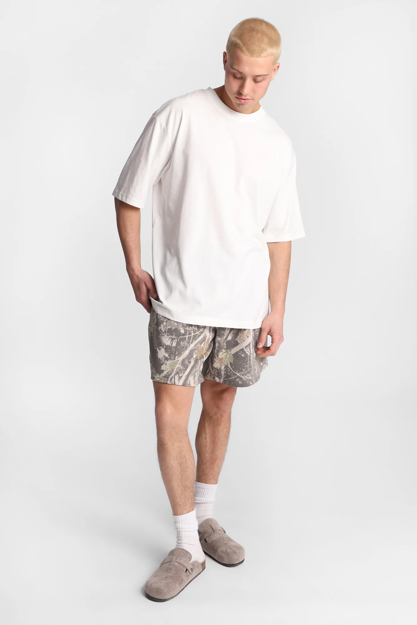 North Western Tree Camouflage Fleece Shorts - Image 8