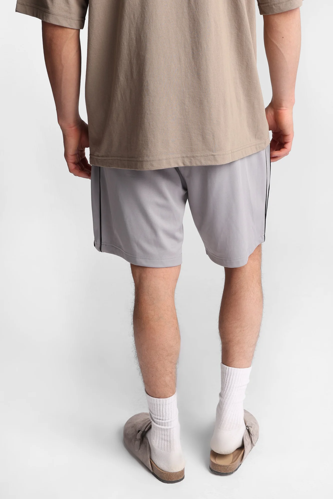 Aéropostale Embroidered Soccer Shorts - Image 8