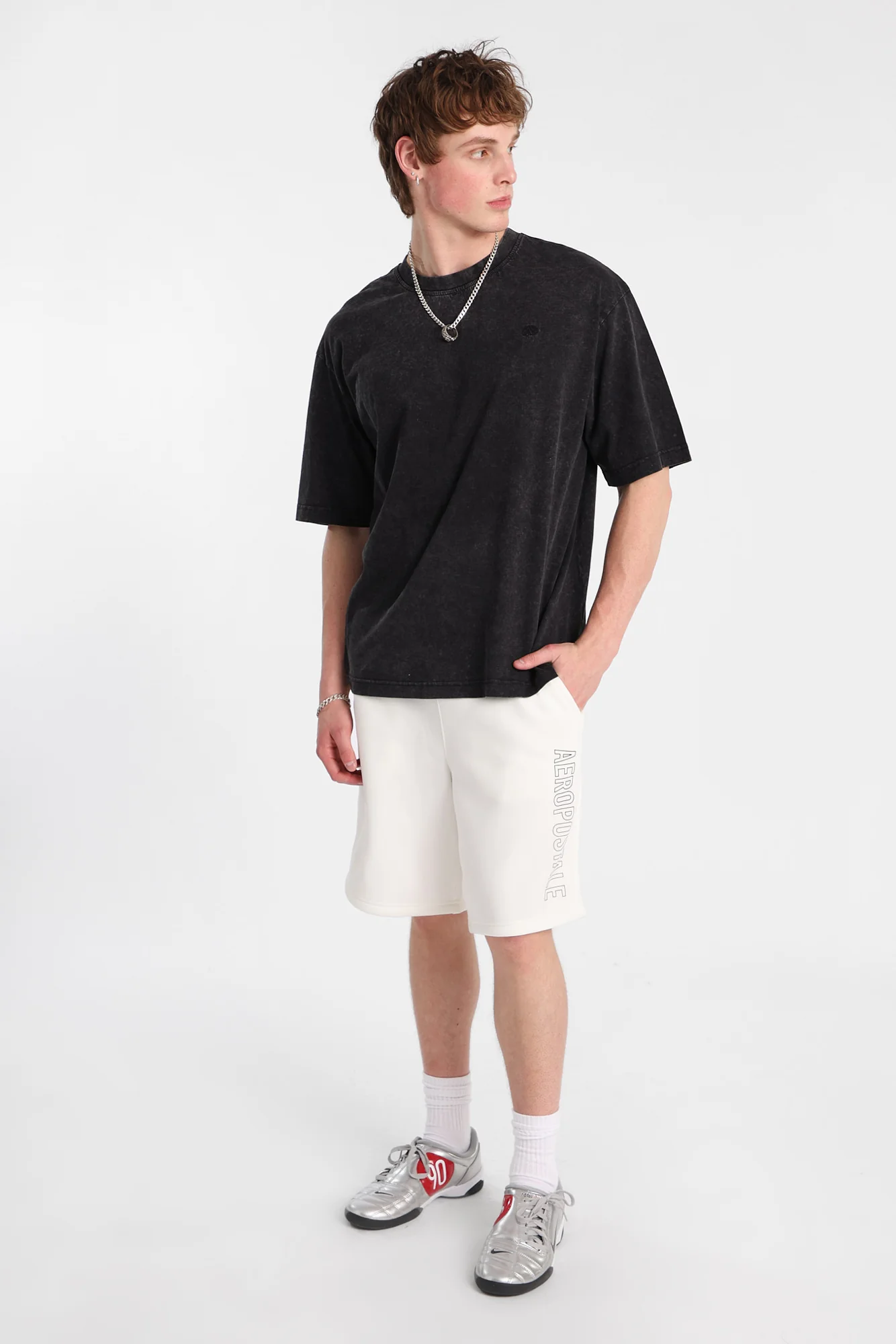 Aéropostale Leg Print Fleece Shorts - Image 12