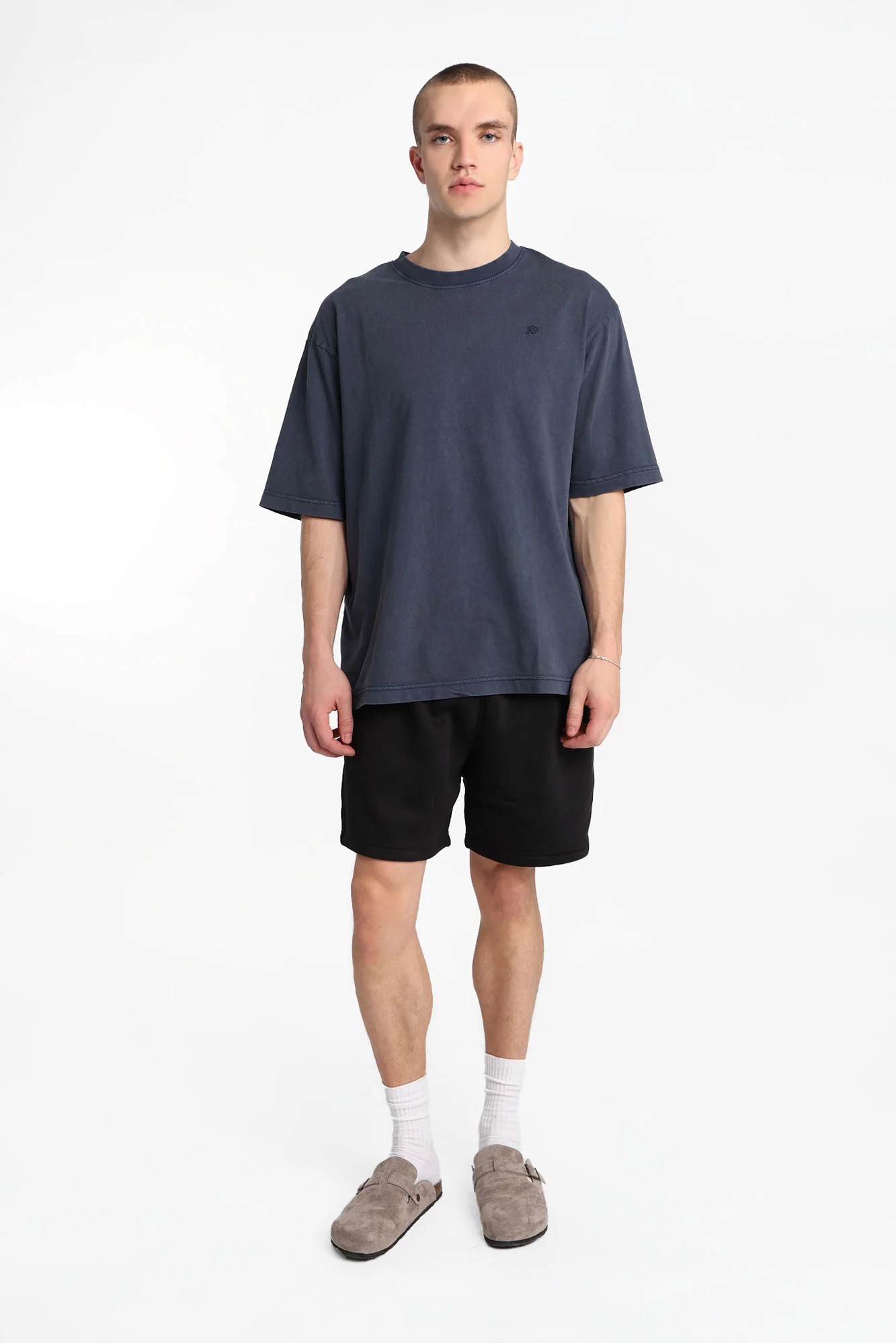 AERO Essential Leg Print Fleece Shorts - Image 5