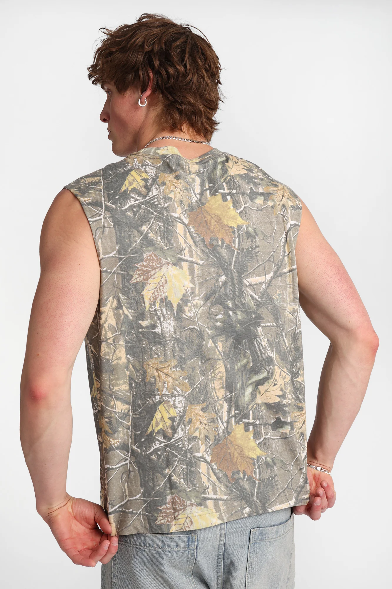 F1 Logo Graphic Oversized Tank Top - Image 3