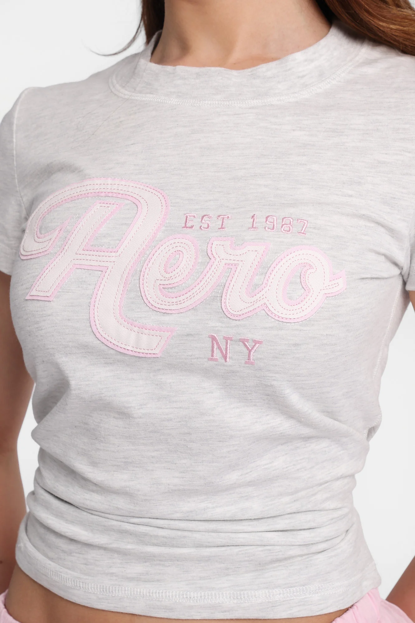 AERO Script Graphic Classic Tee - Image 5