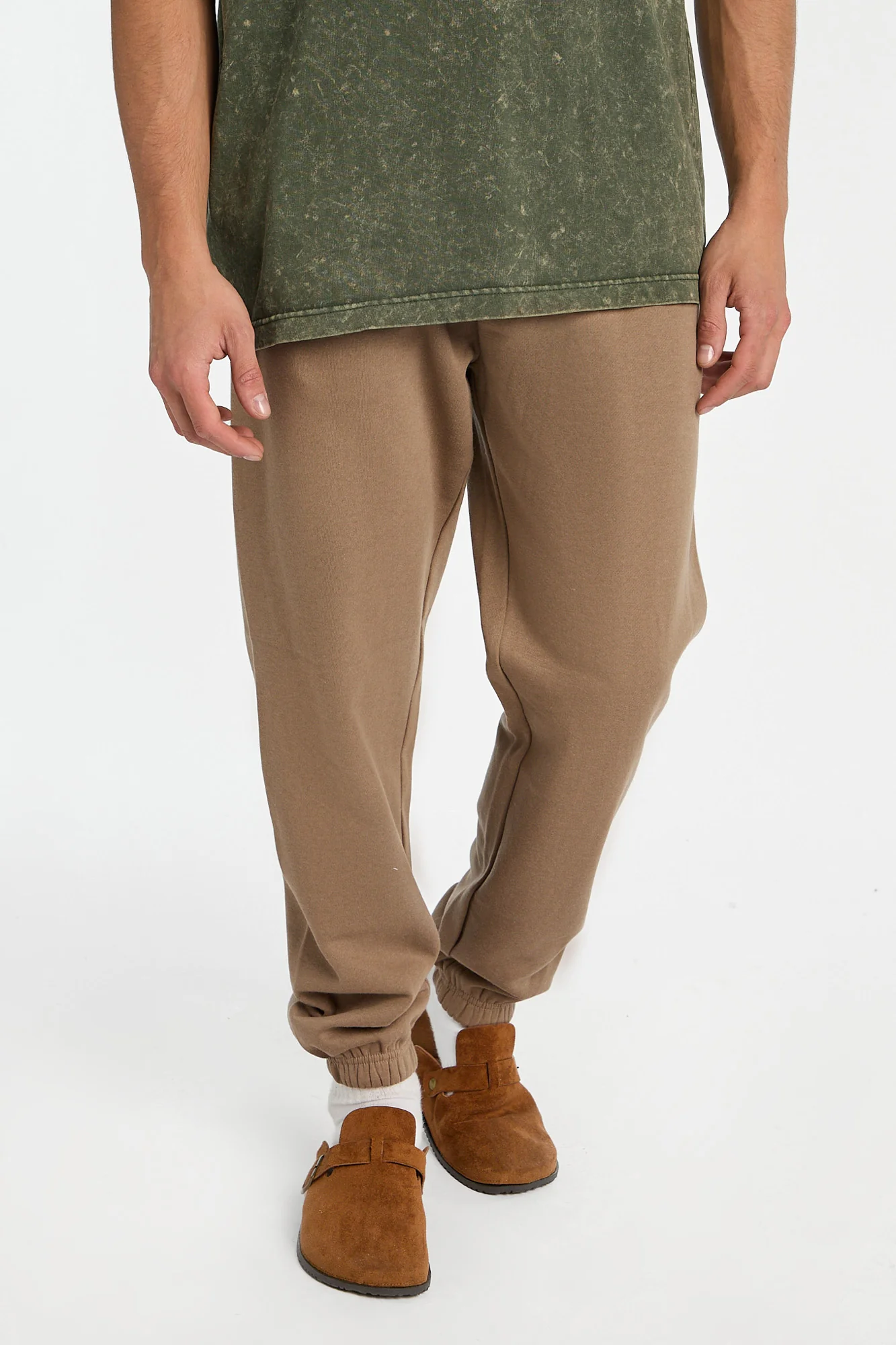 AERO Embroidered Sweatpants - Image 17