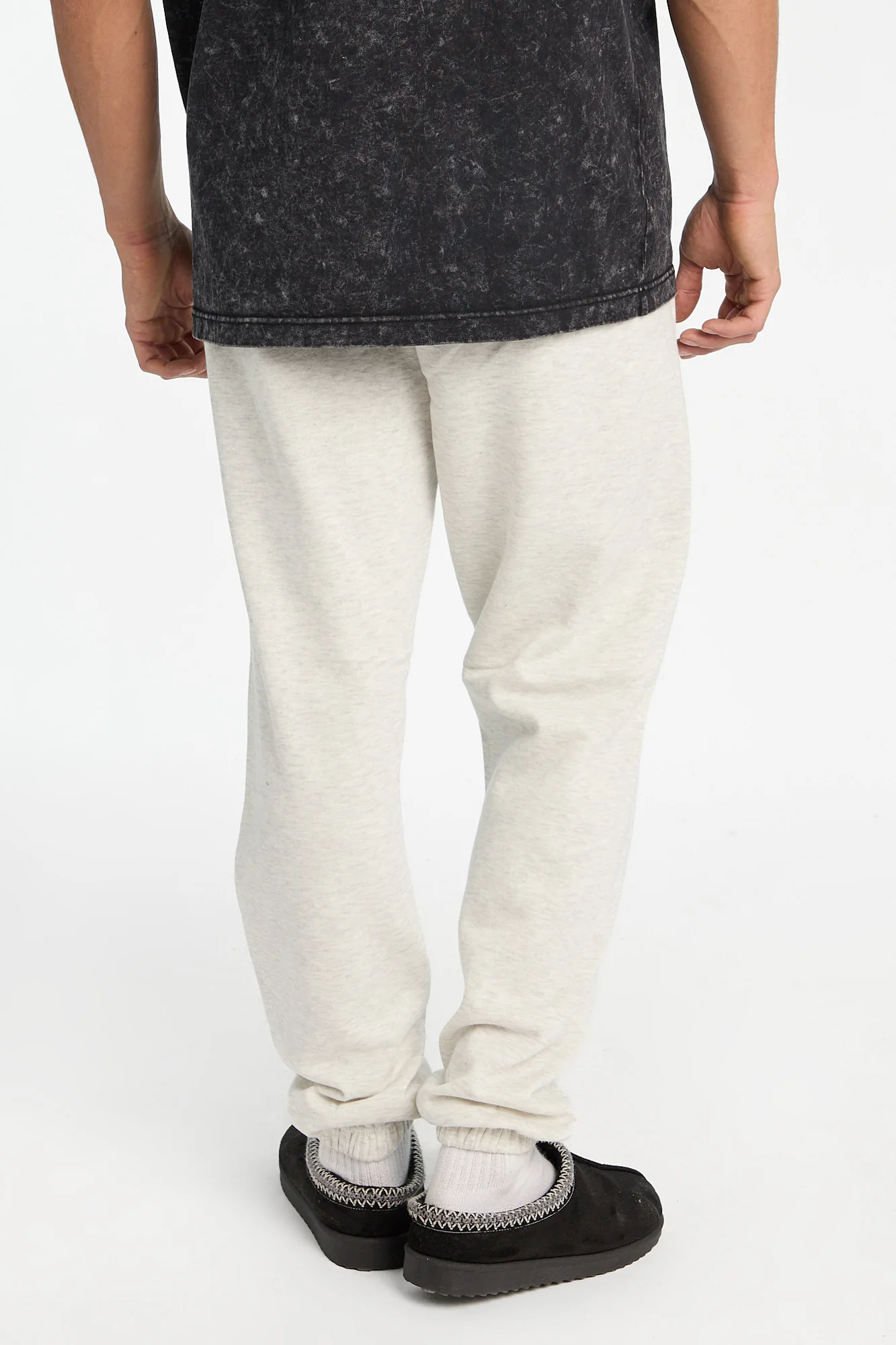 AERO Embroidered Sweatpants - Image 3