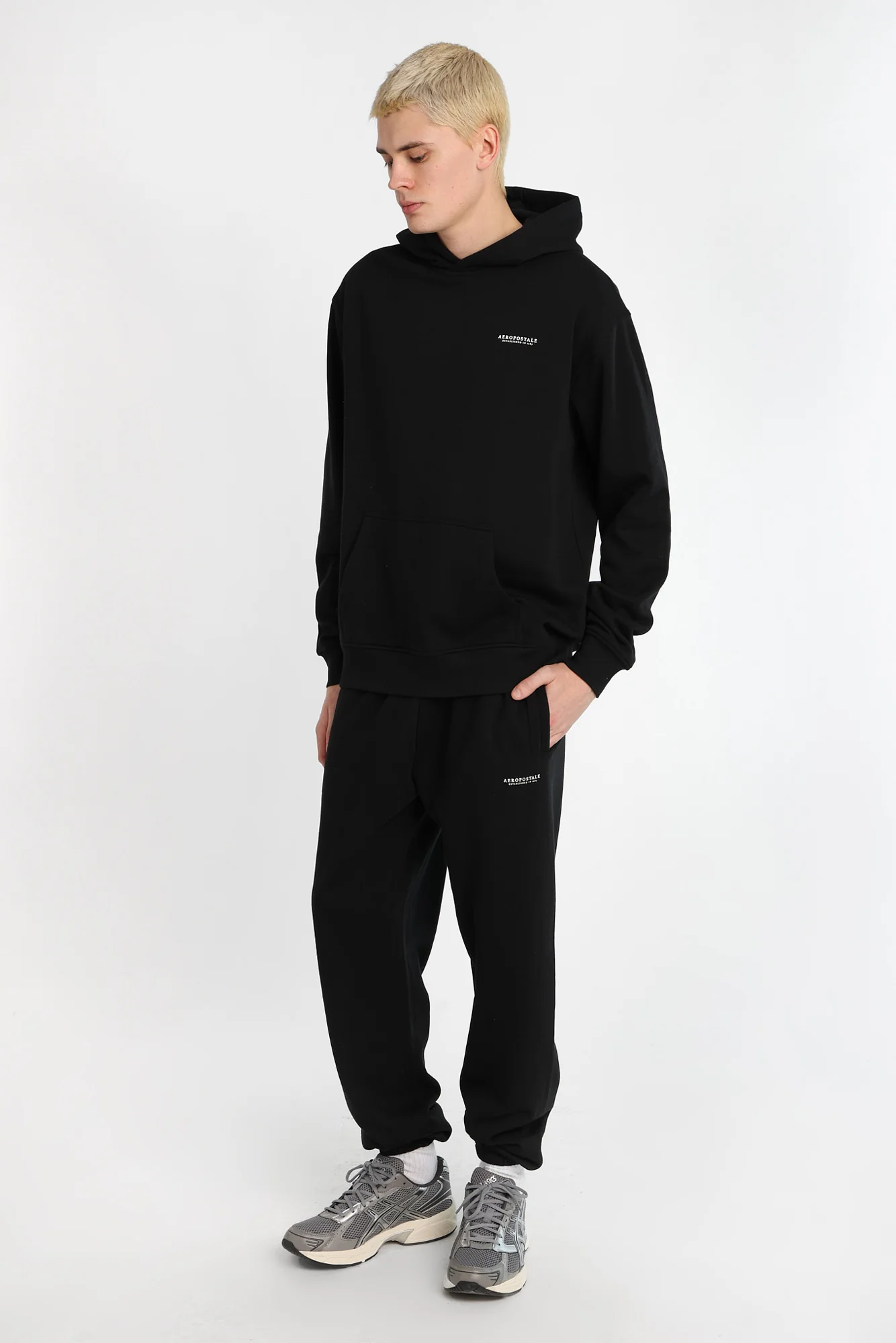 Aéropostale Small Print Sweatpants - Image 9