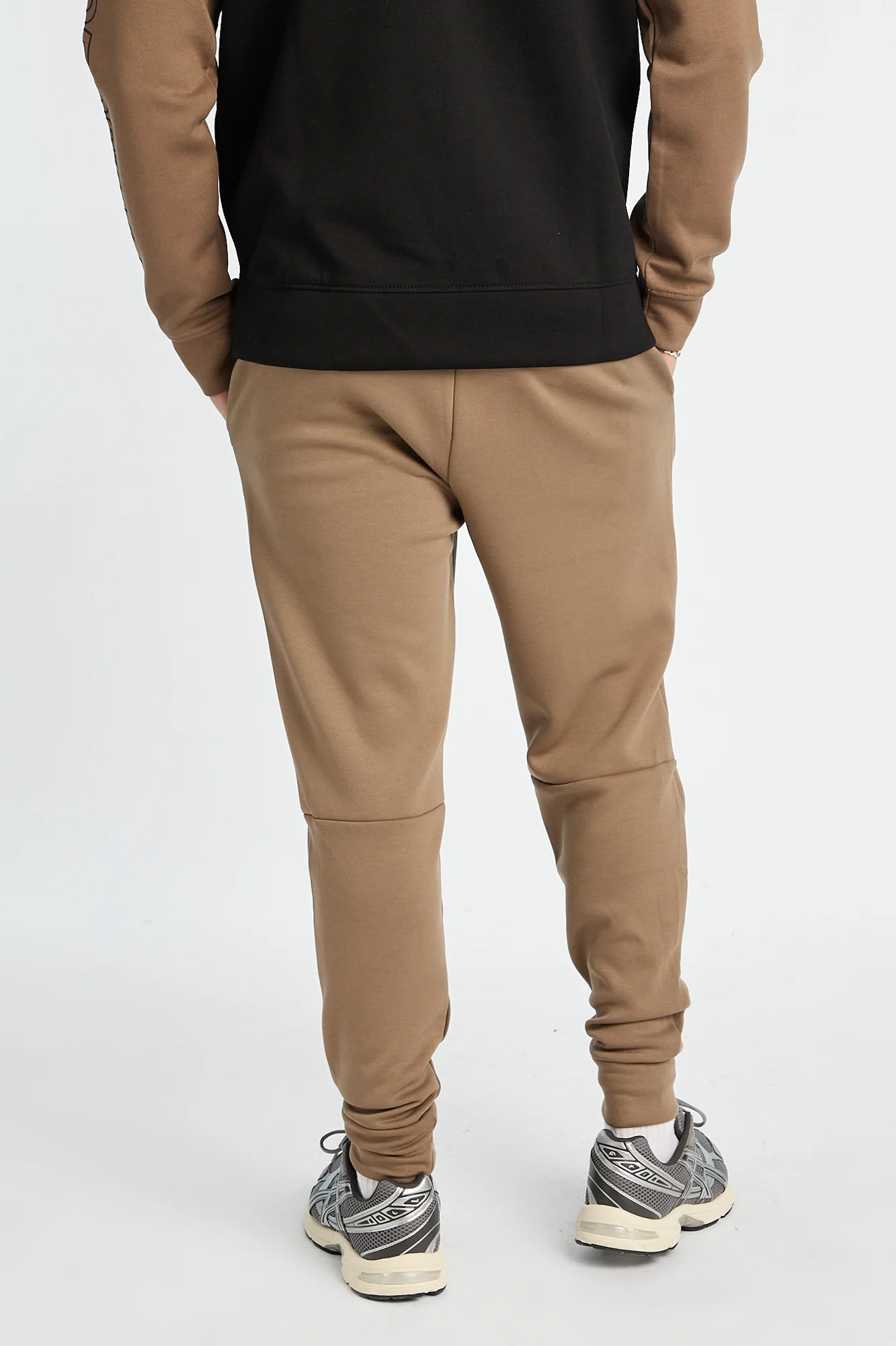 AERO Air Tech Fleece Jogger - Image 36
