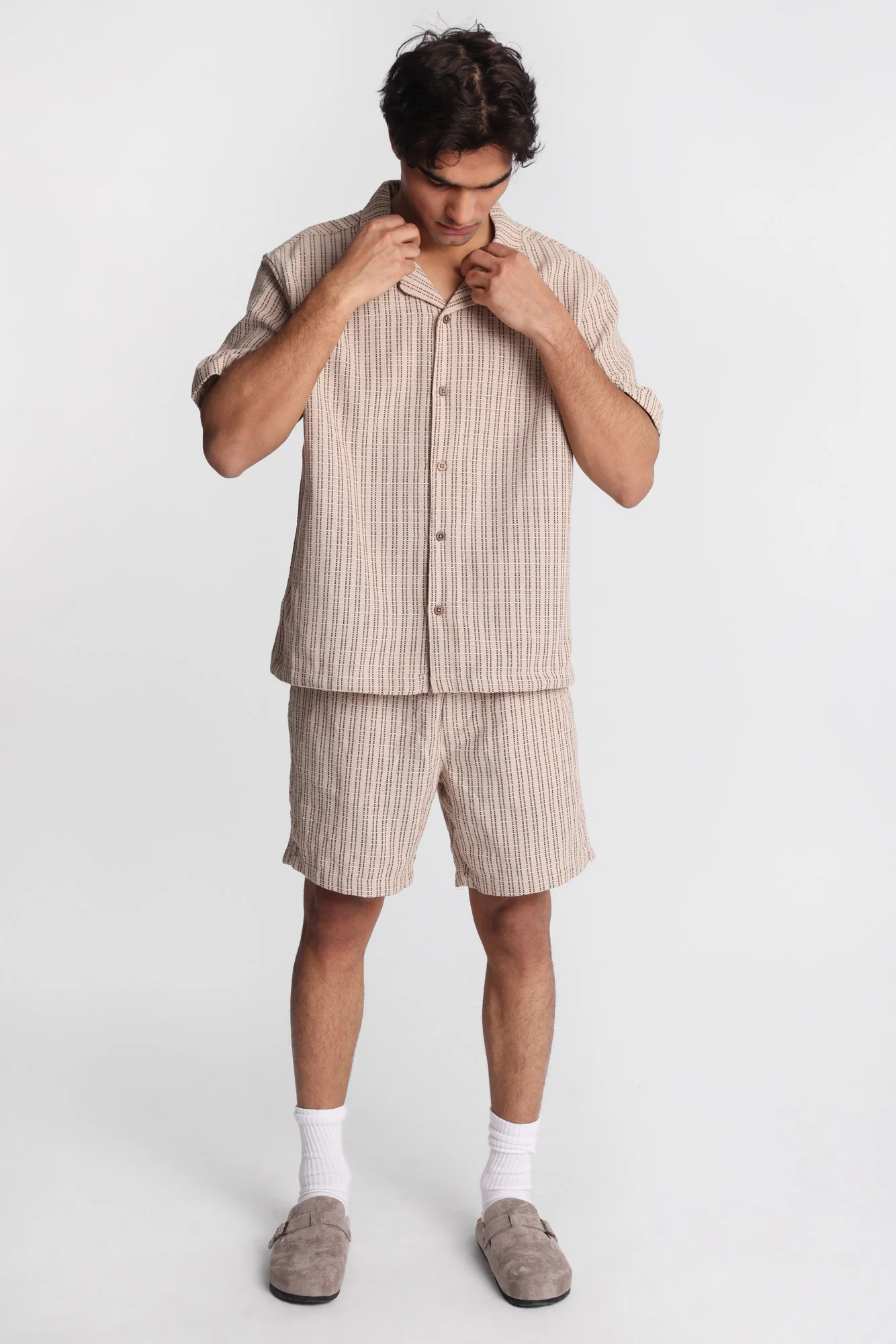 AERO Textured Striped Knit Short Sleeve Shirt - Image 4
