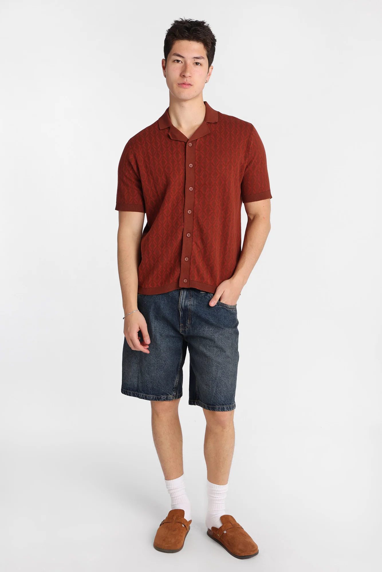 Textured Geometric Short Sleeve Shirt - Image 8
