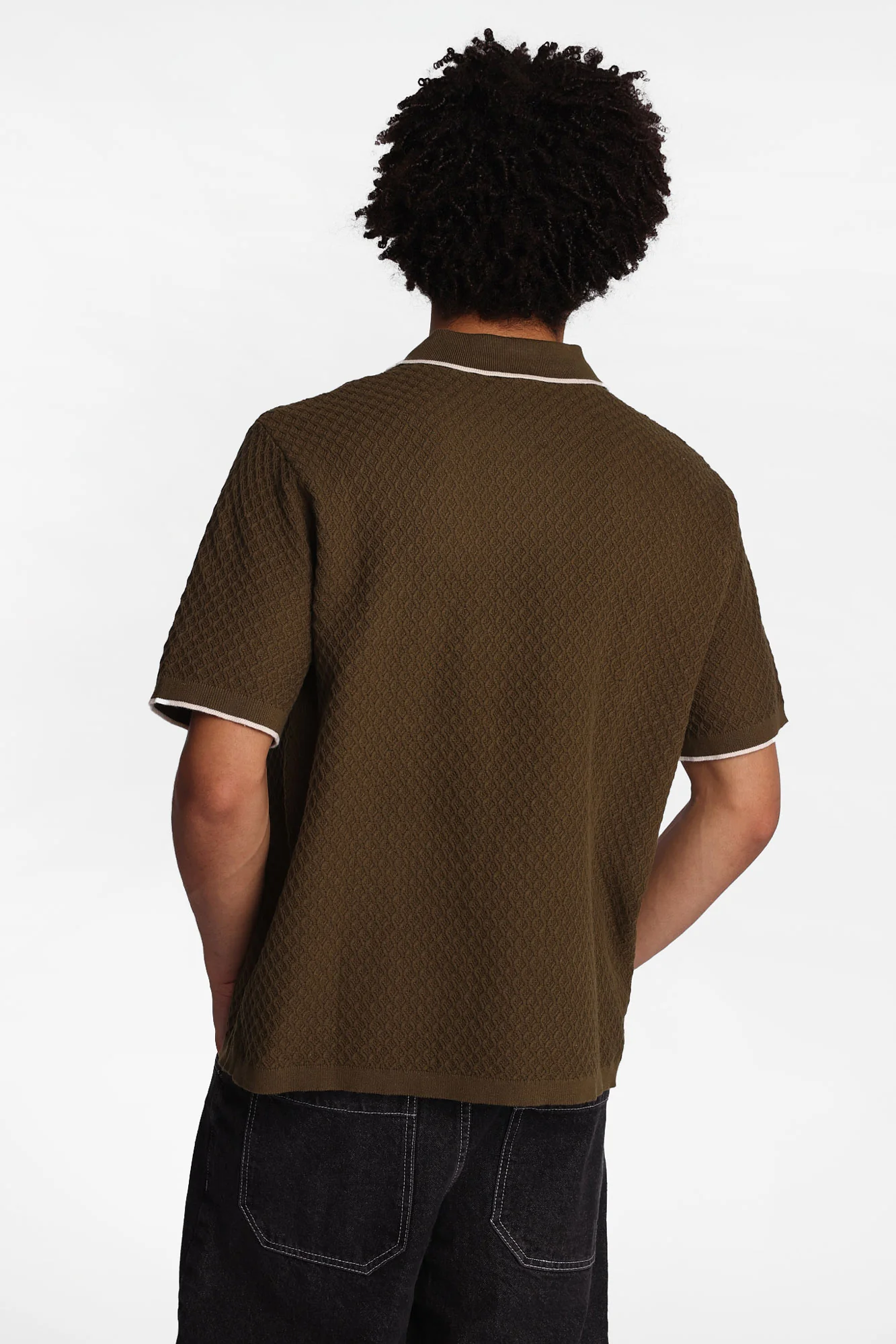 AERO Diamond Knit Short Sleeve Button-Up Shirt - Image 7