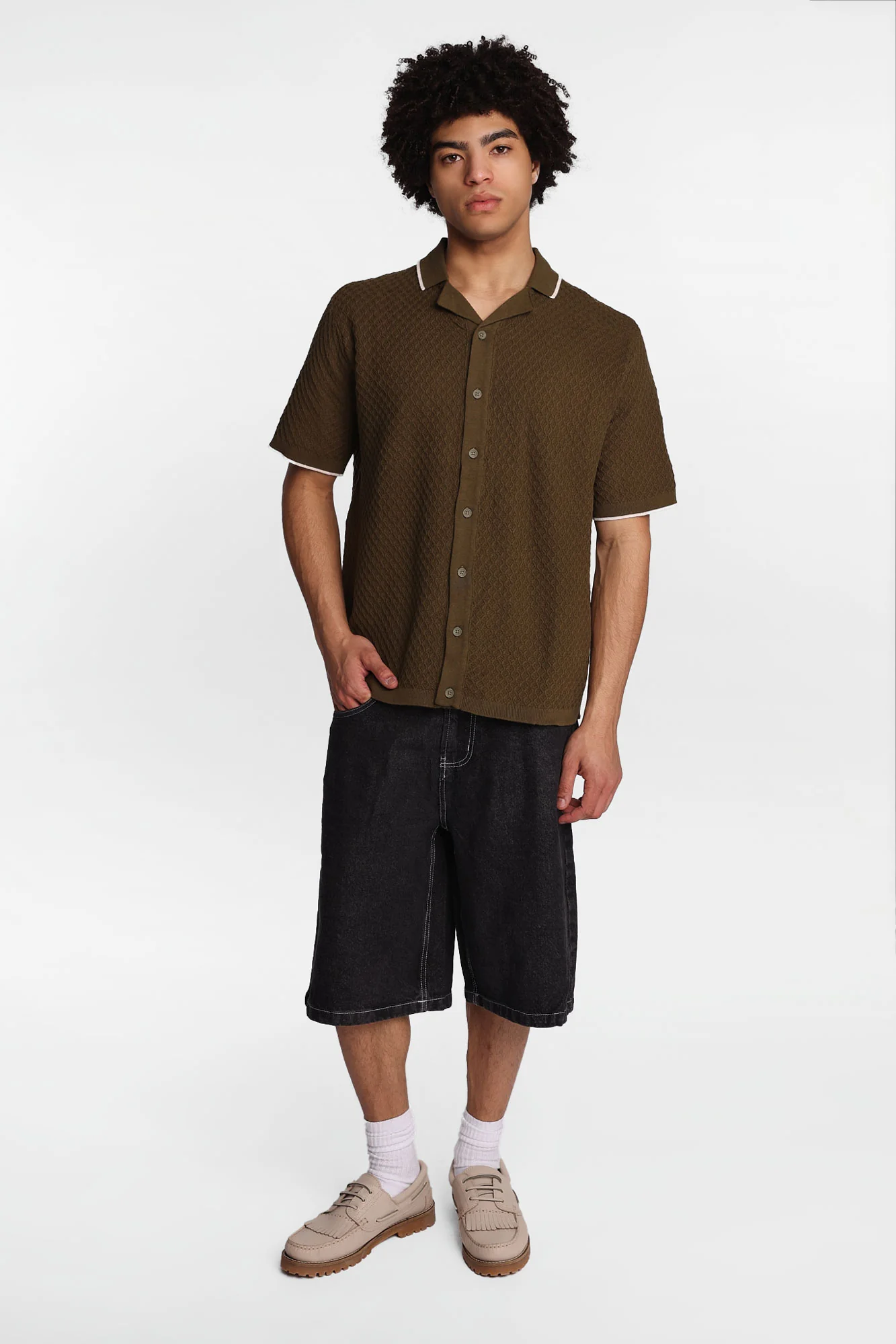 AERO Diamond Knit Short Sleeve Button-Up Shirt - Image 8