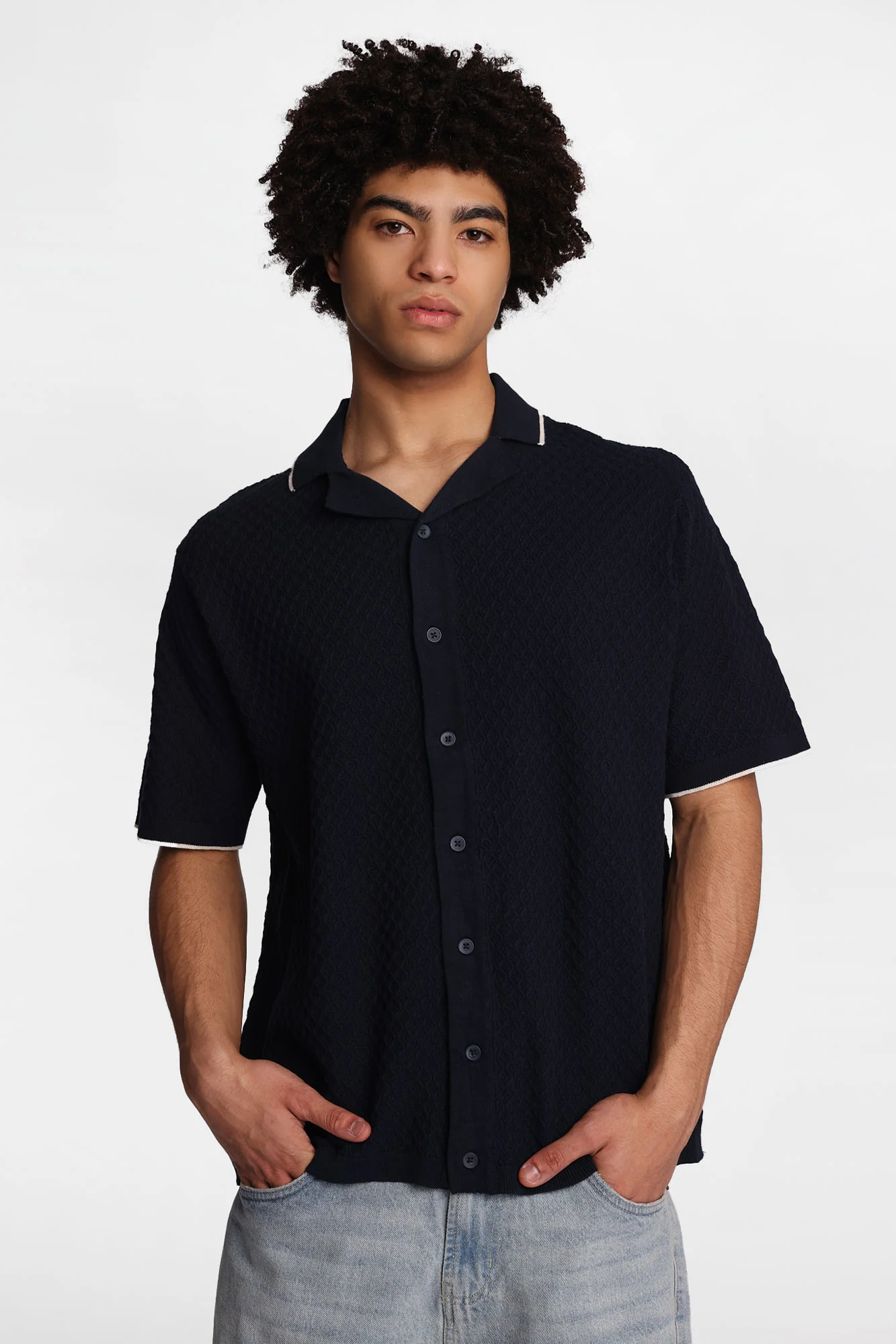AERO Diamond Knit Short Sleeve Button-Up Shirt - Image 9
