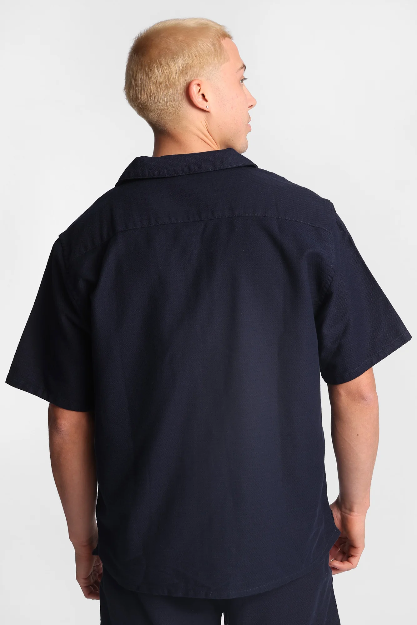 AERO Textured Chevron Short Sleeve Button-Up Shirt - Image 24