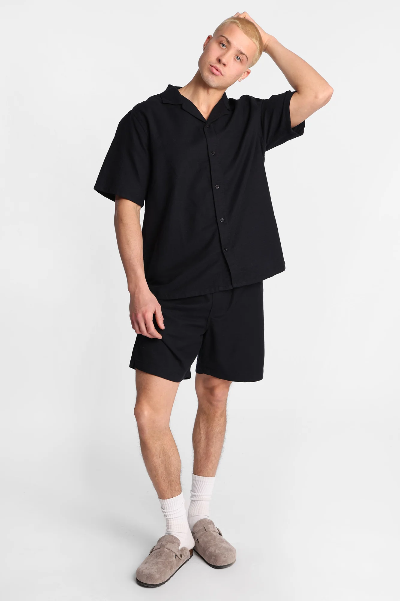 AERO Textured Chevron Short Sleeve Button-Up Shirt - Image 5