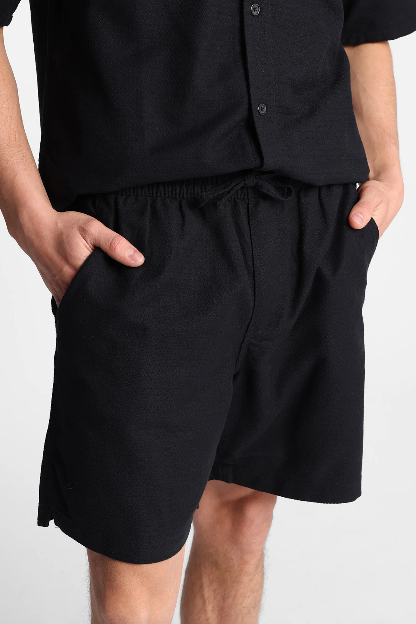 AERO Textured Chevron Knit Shorts - Image 3