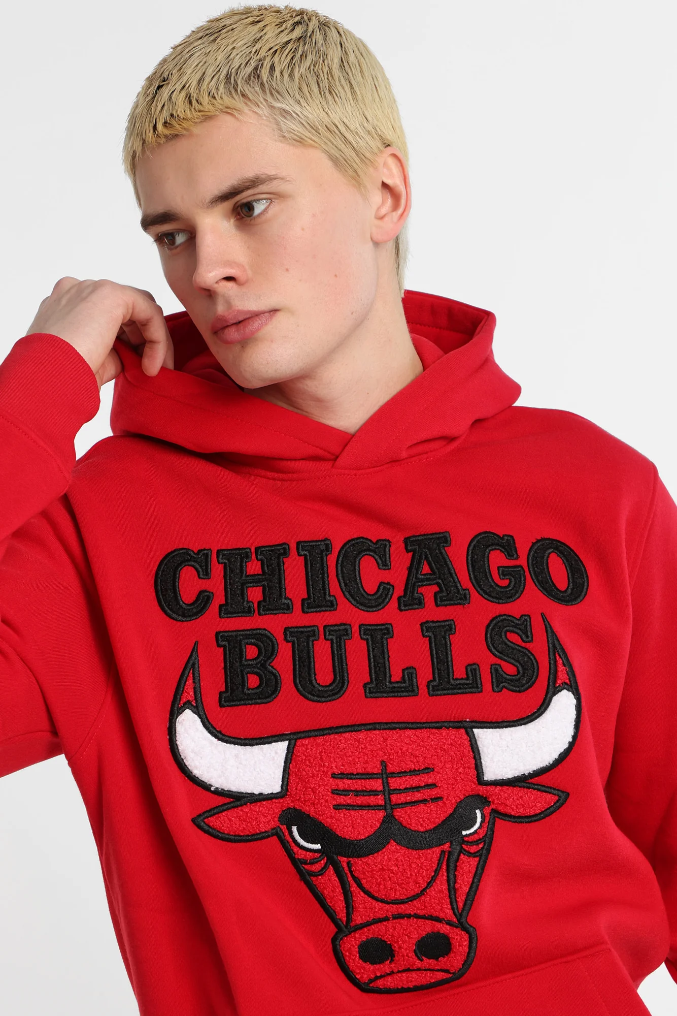 Chicago Bulls Chenille Hoodie - Image 2