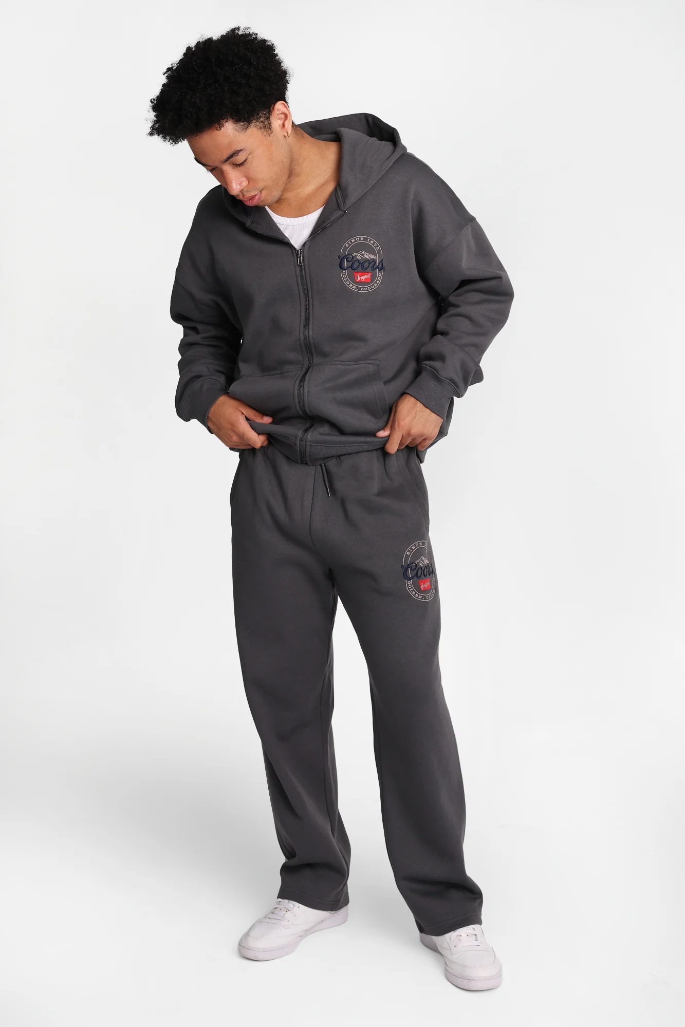 Coors Graphic Sweatpants - Image 4