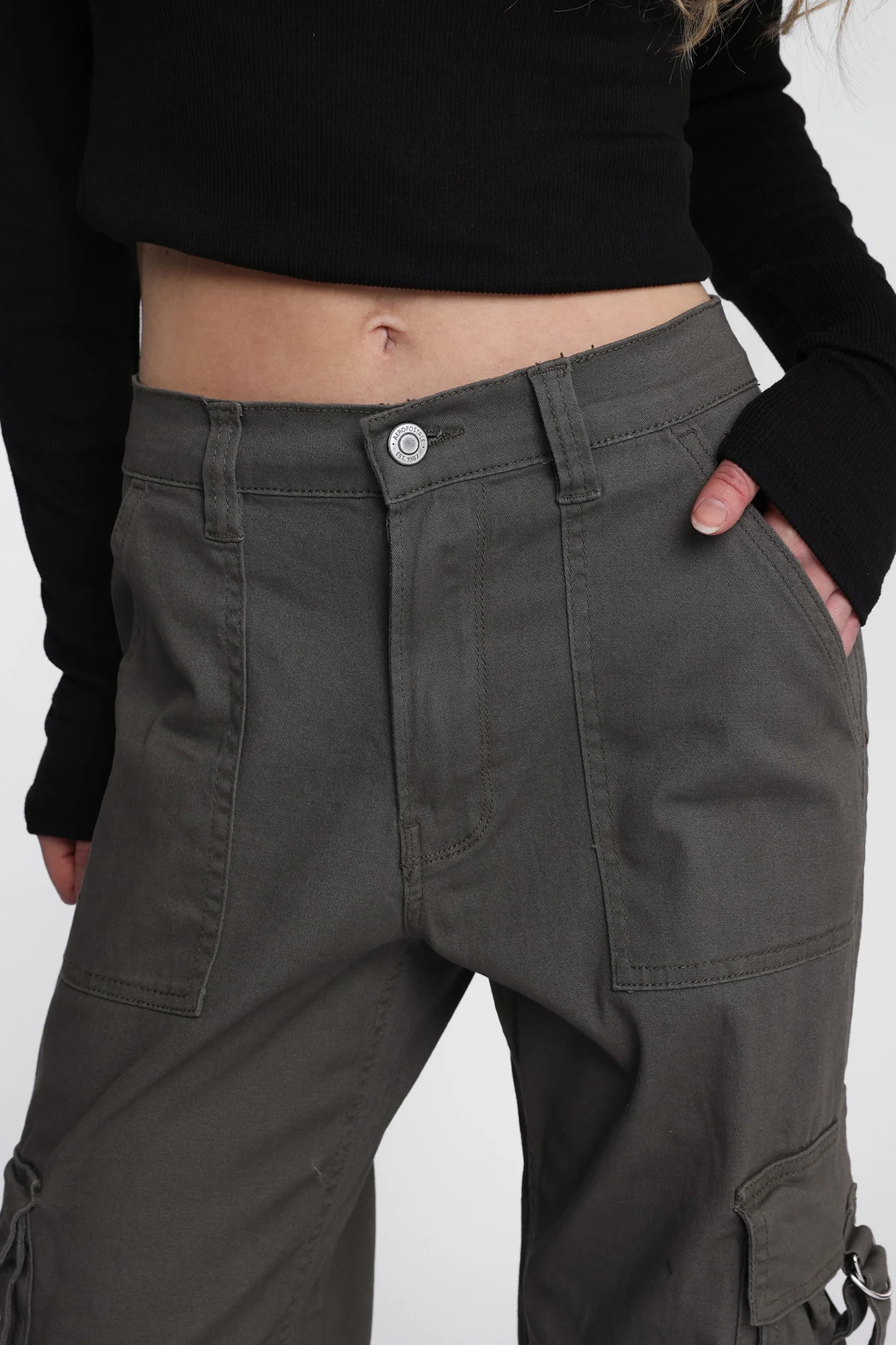 AERO Super High Rise Baggy Cargo Twill Pants - Image 8