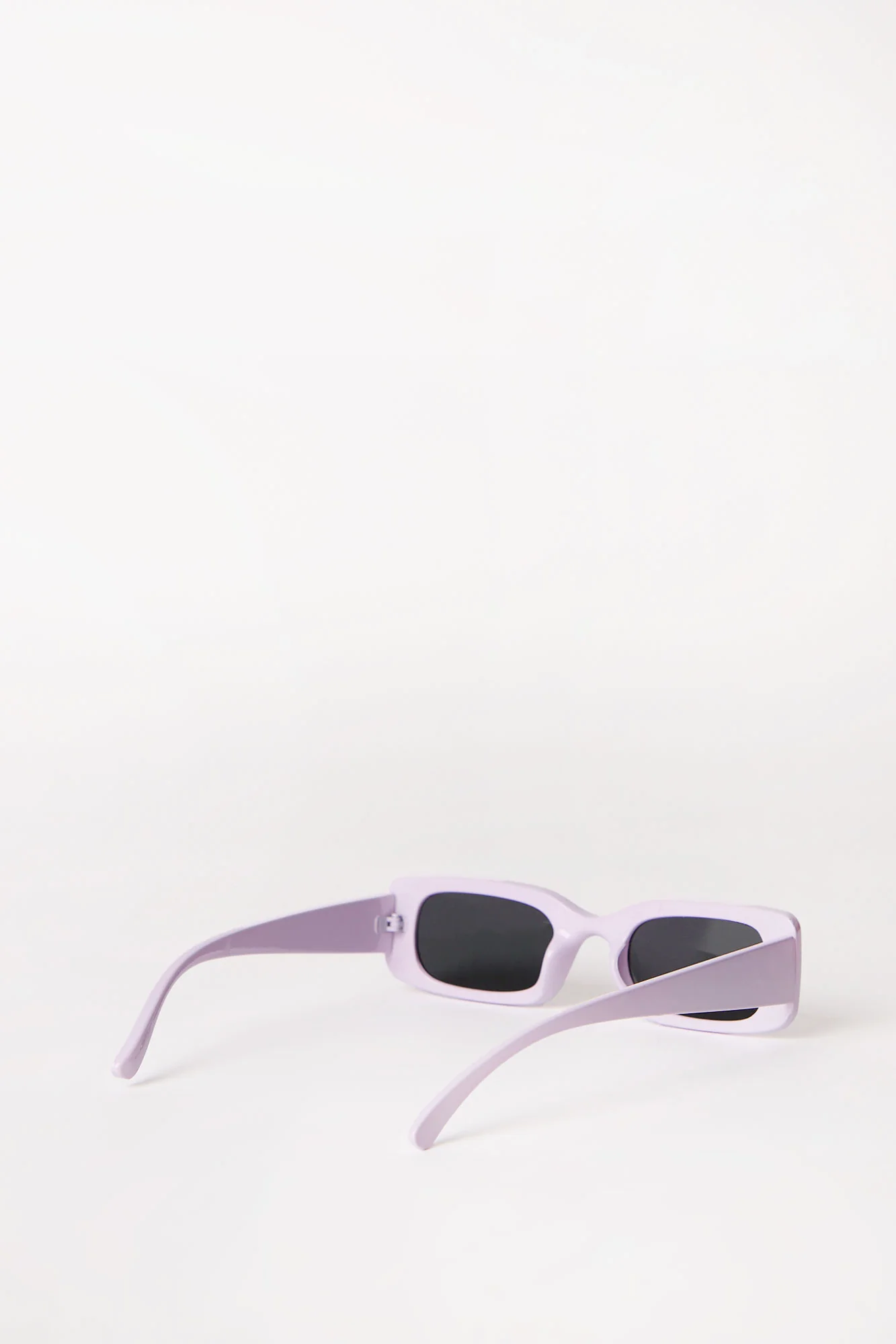 Classic Sunglasses - Image 6
