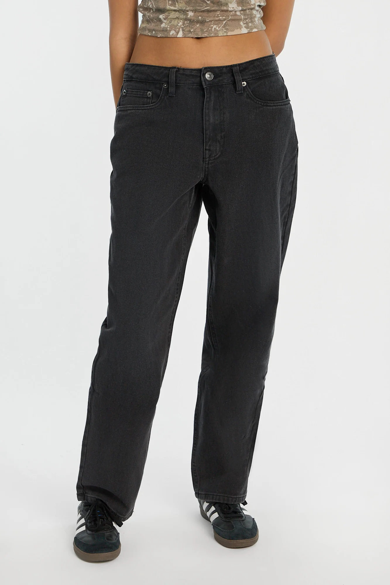 AERO High Rise Baggy Jeans