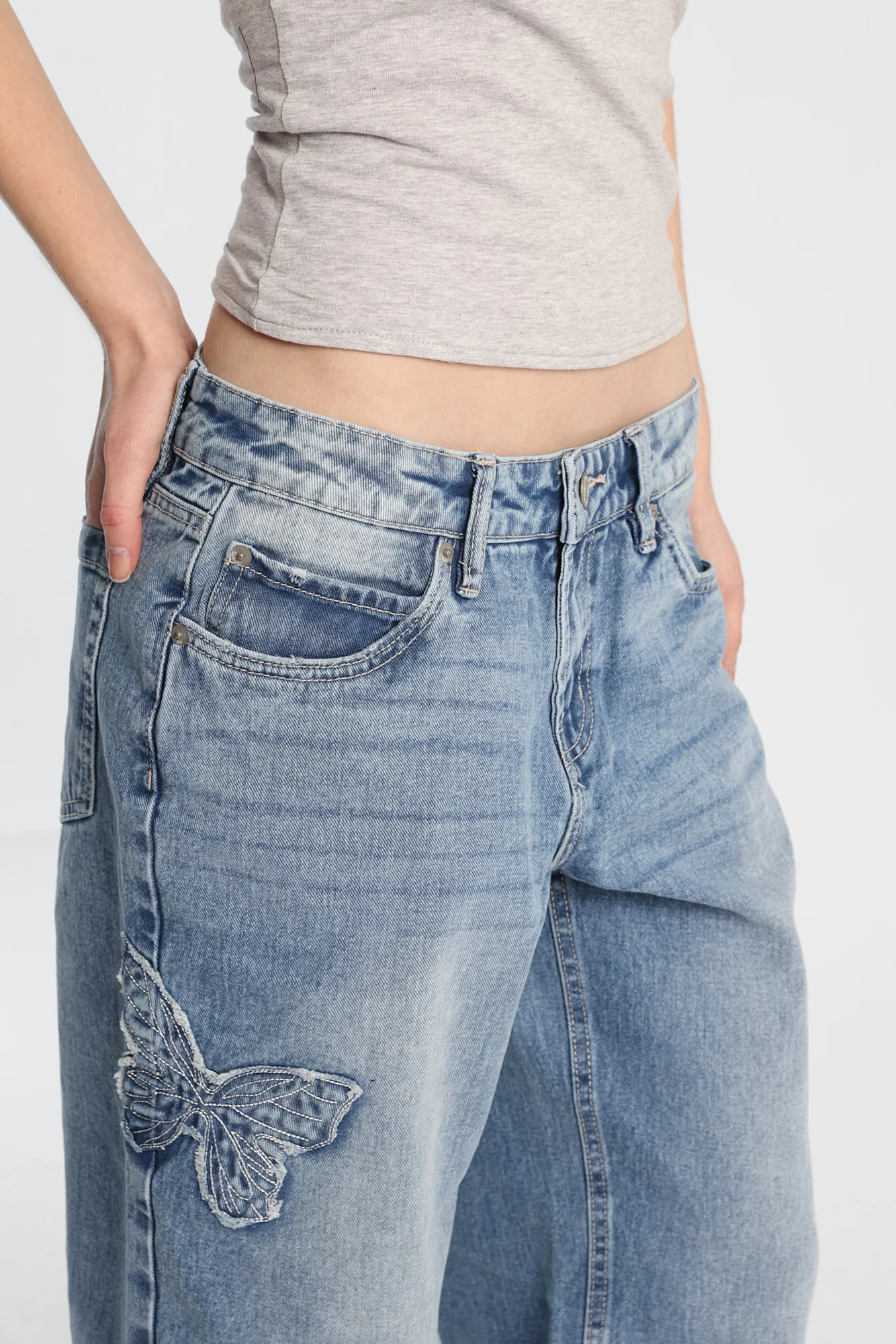AERO Butterfly Embroidered Low Rise Baggy Jeans - Image 3