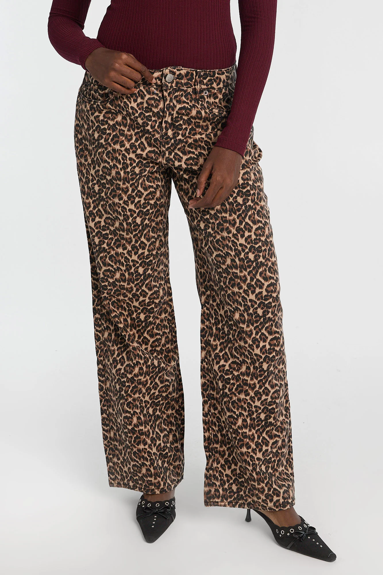 AERO Leopard Low Rise Baggy Jeans