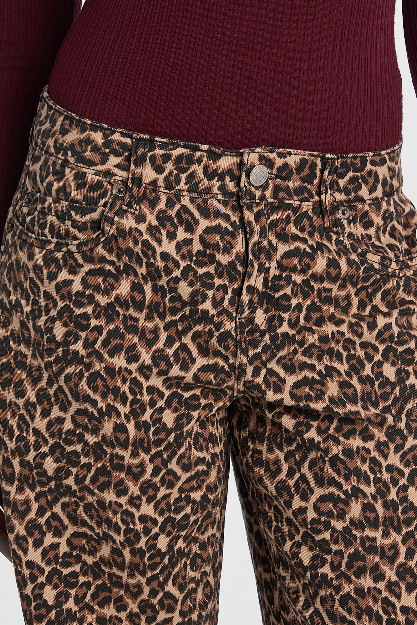 AERO Leopard Low Rise Baggy Jeans - Image 3