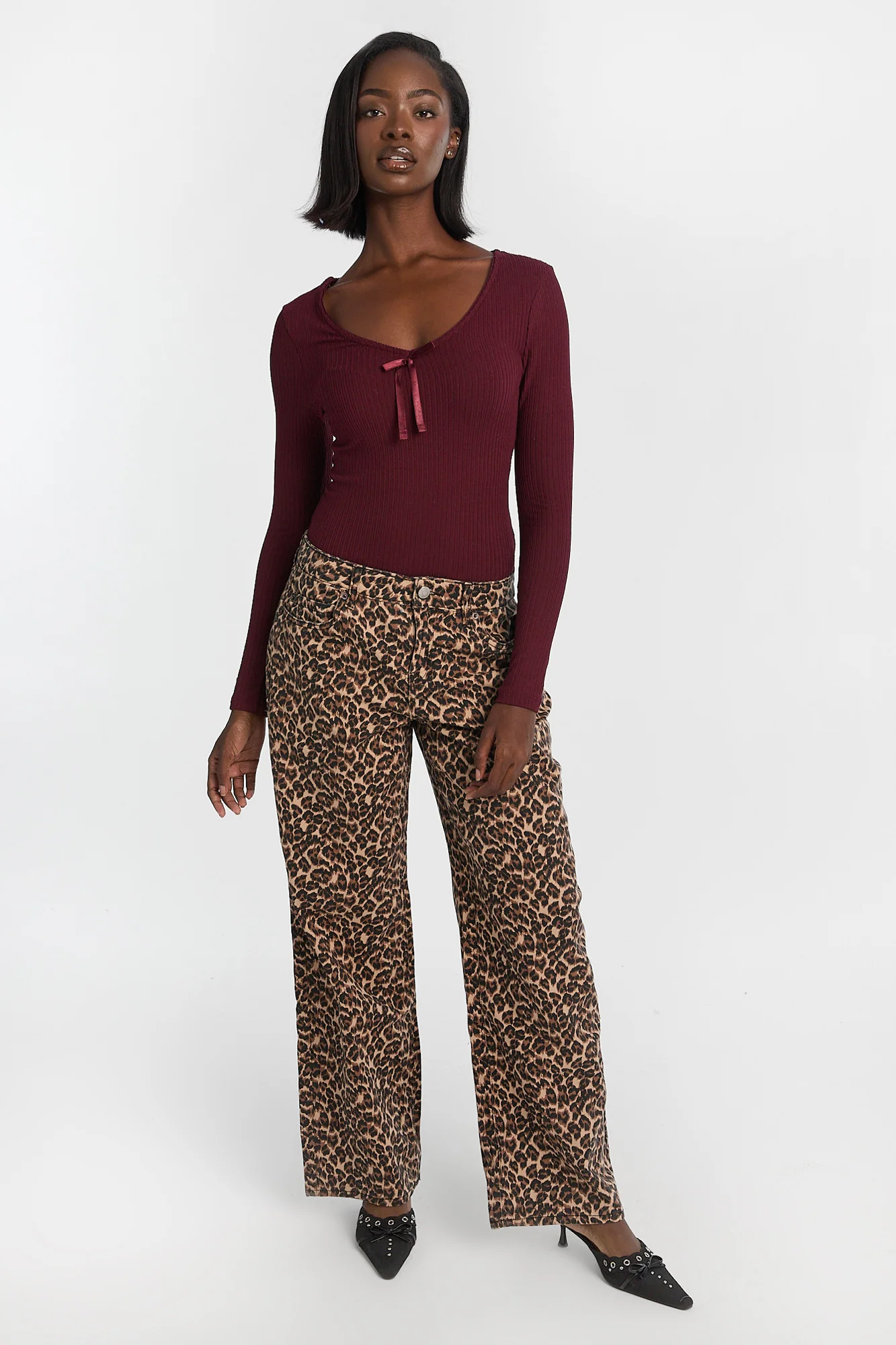 AERO Leopard Low Rise Baggy Jeans - Image 4