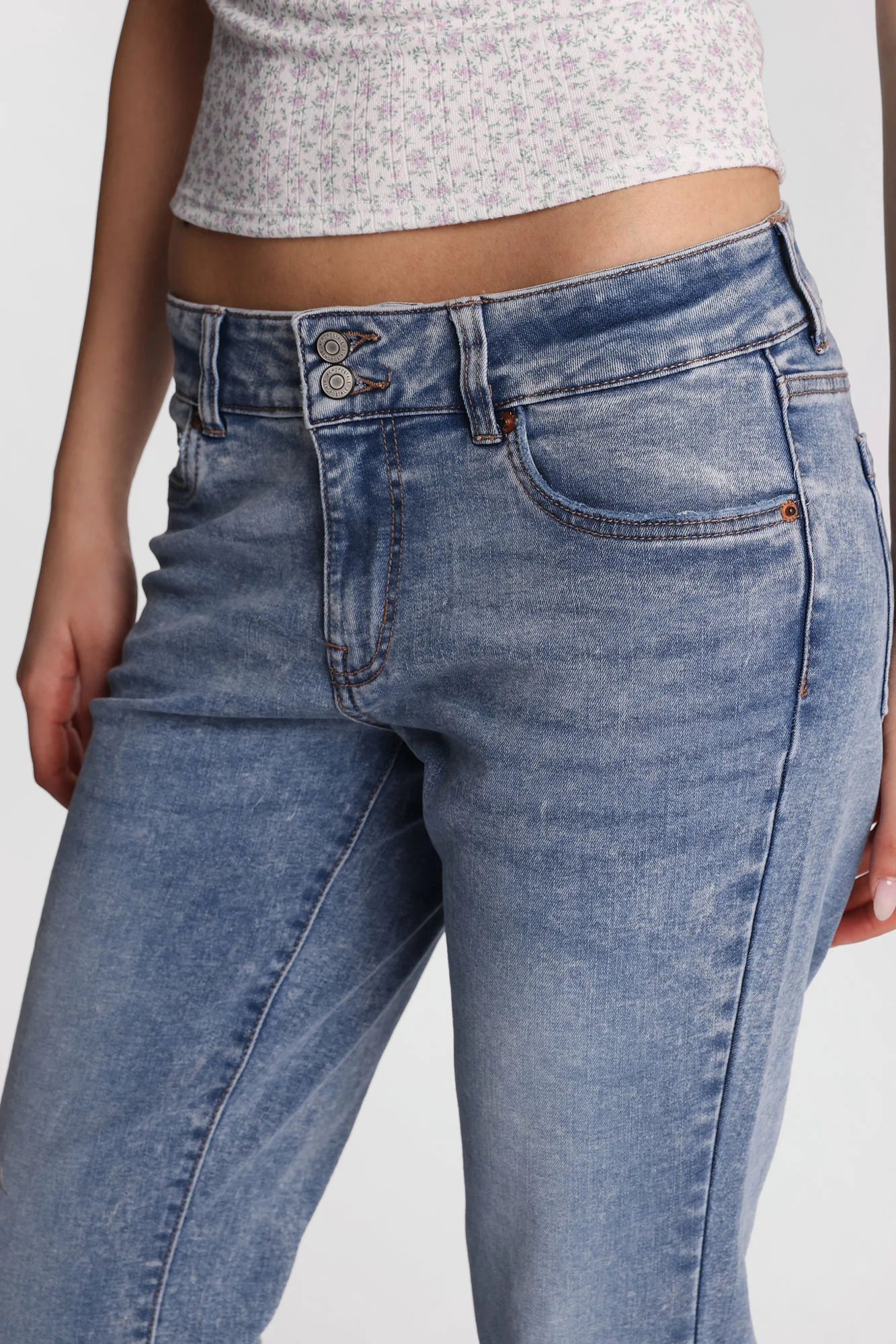 AERO Low Rise Flare Jeans - Image 3