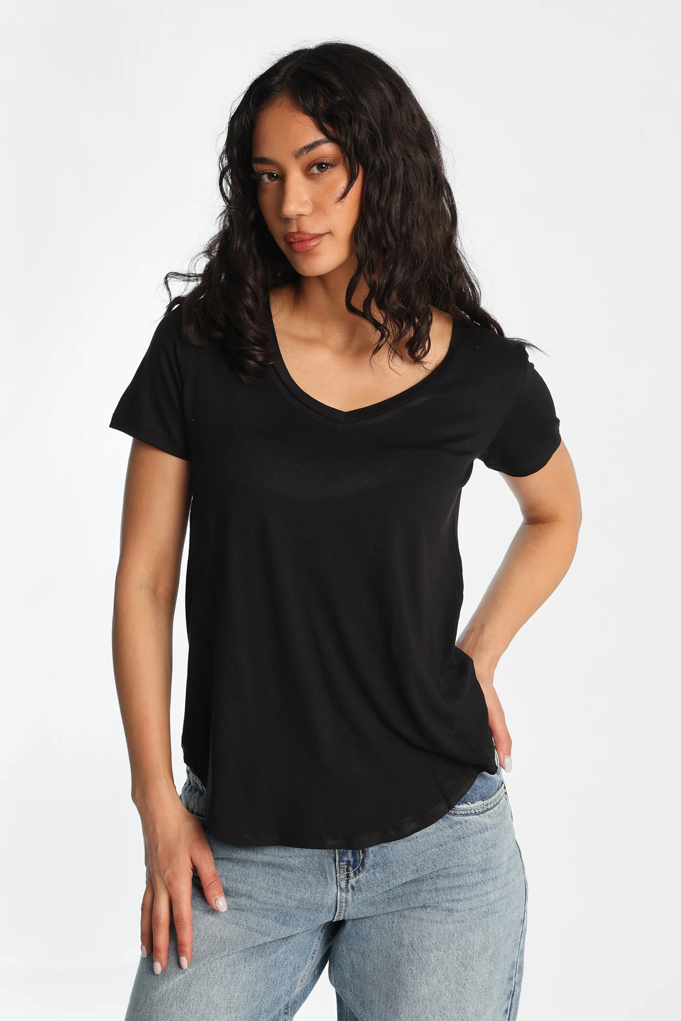 AERO Short Sleeve V-Neck Tee - Image 2