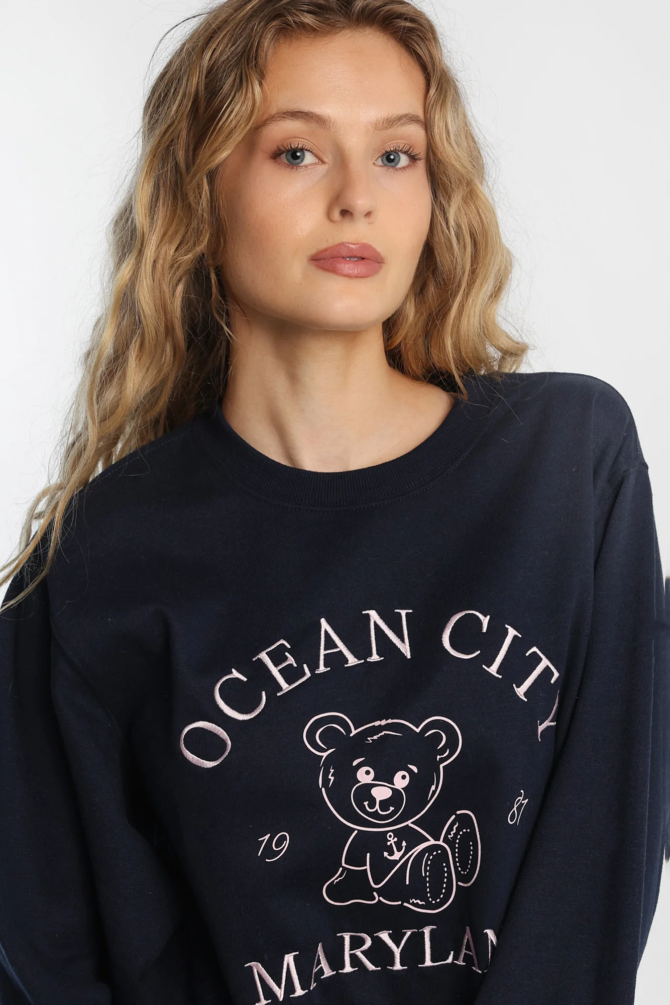 AERO Oversized Crew Neck Sweatshirt - Image 11