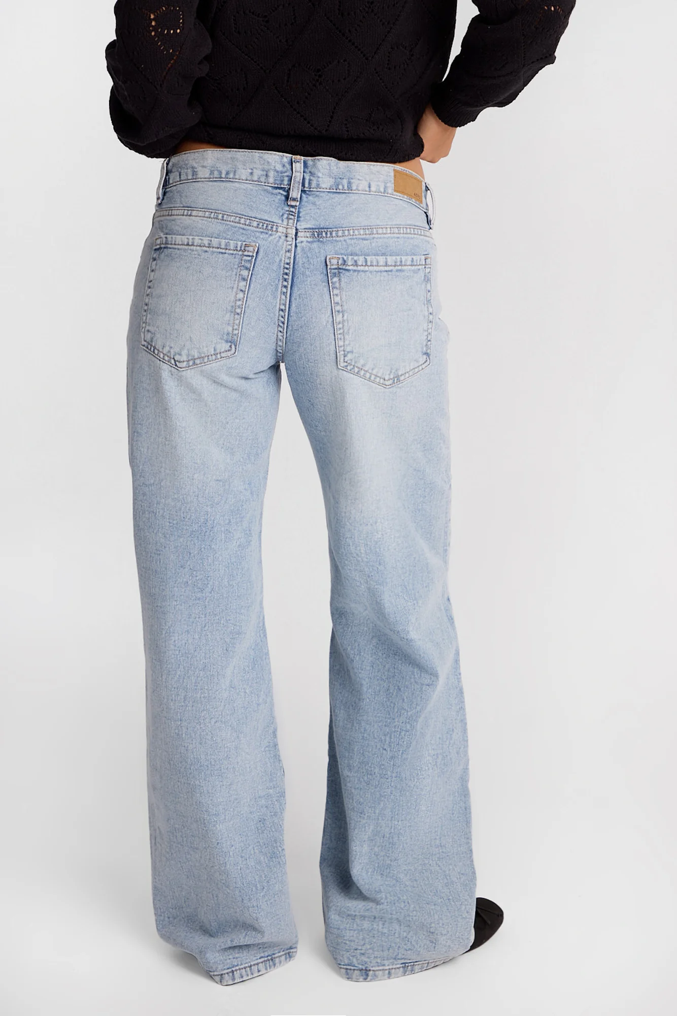 Harper Super Low Rise Wide Leg Jeans - Image 3