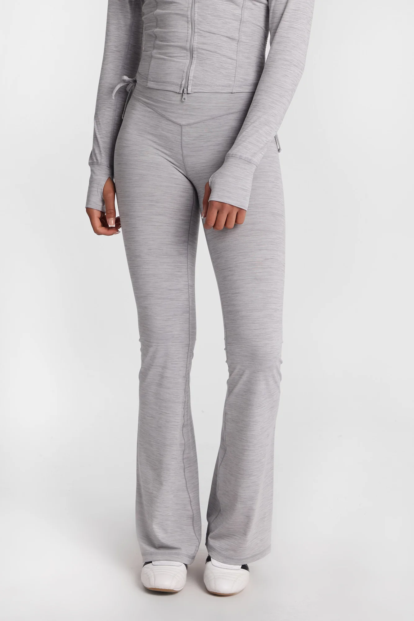 Super Smooth Flared Leggings - Image 11