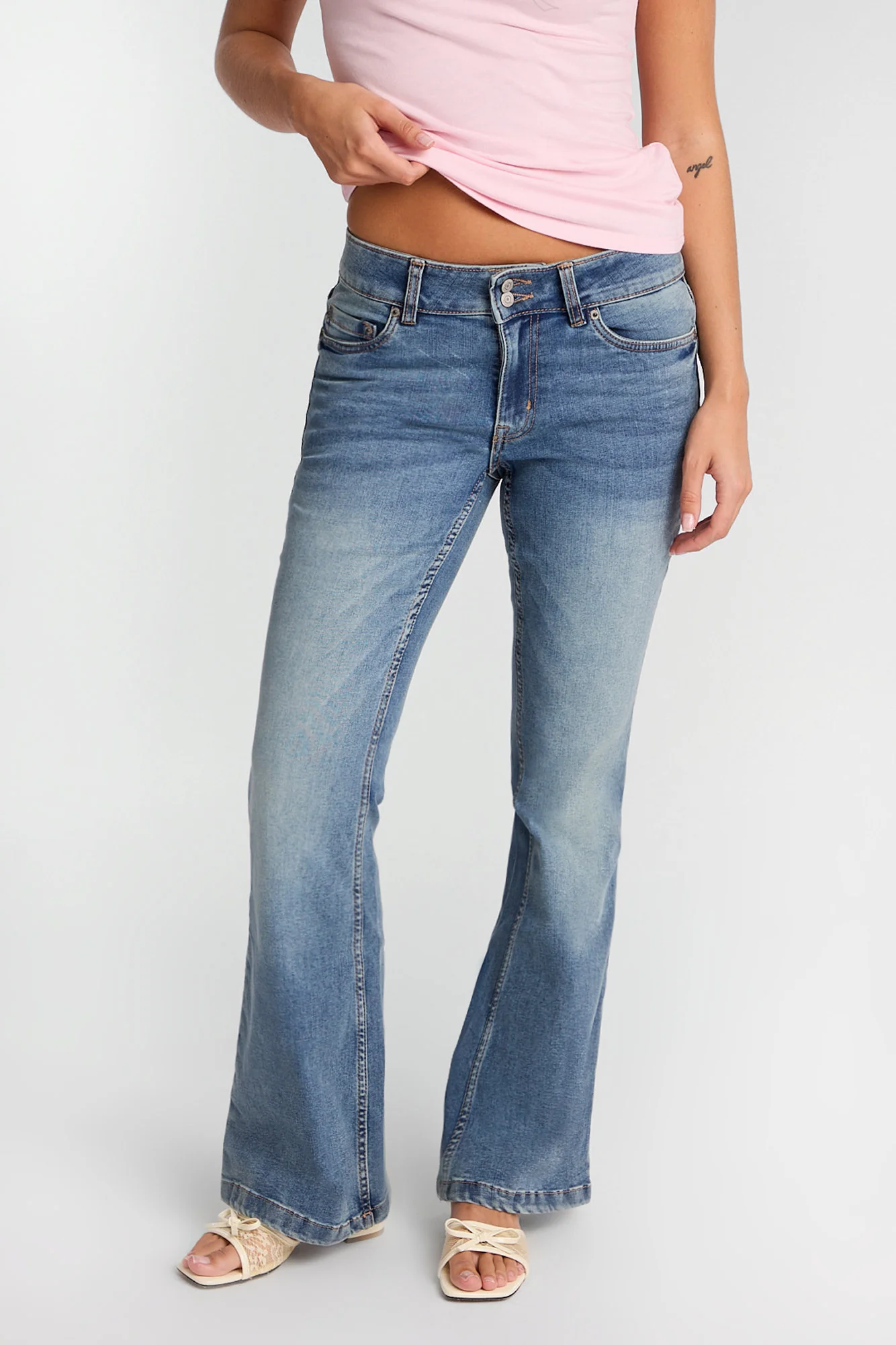 AERO Embroidered Low Rise Flare Jeans - Image 3
